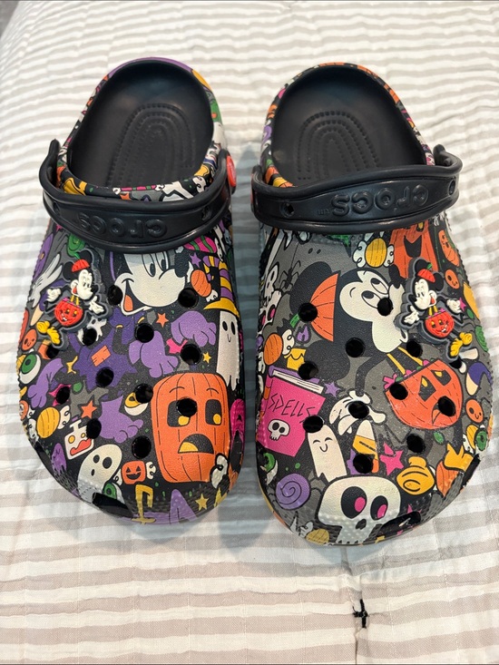 CROCS Shoes - Disney Halloween Graphic Crocs-Style Clogs 2022 design
